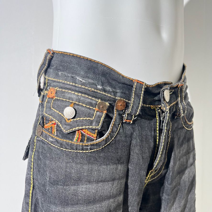 IO着用モデル】USA製 TRUERELIGION トゥルーレギオン デザイン
