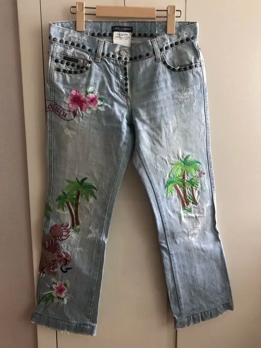 ドルチェ＆ガッバーナ スタッズ用 刺繍ジーン ズボン