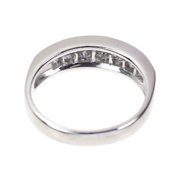 Pt900 プリンセスカット ダイヤモンド リング 1.01ct 一文字 - メルカリ 