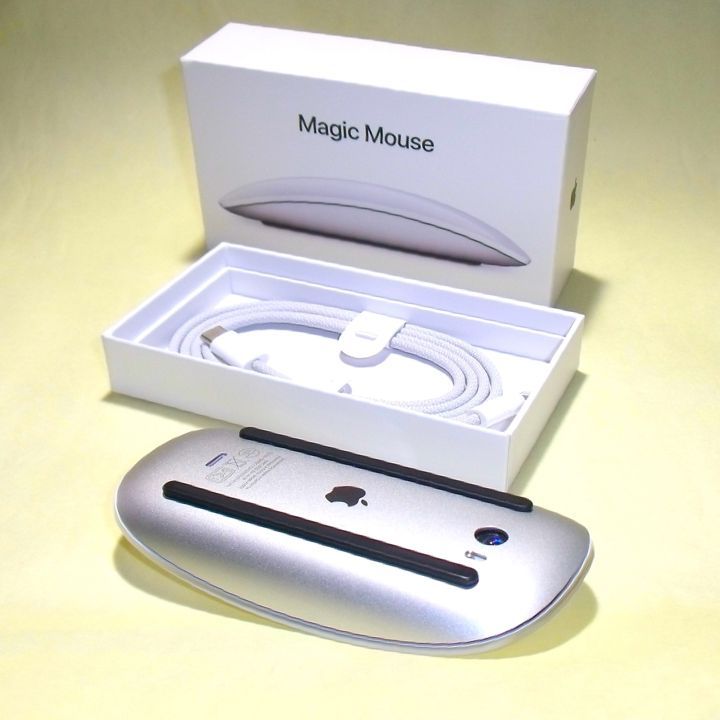 Apple Magic Mouse 2 - シルバー　MLA02J/A