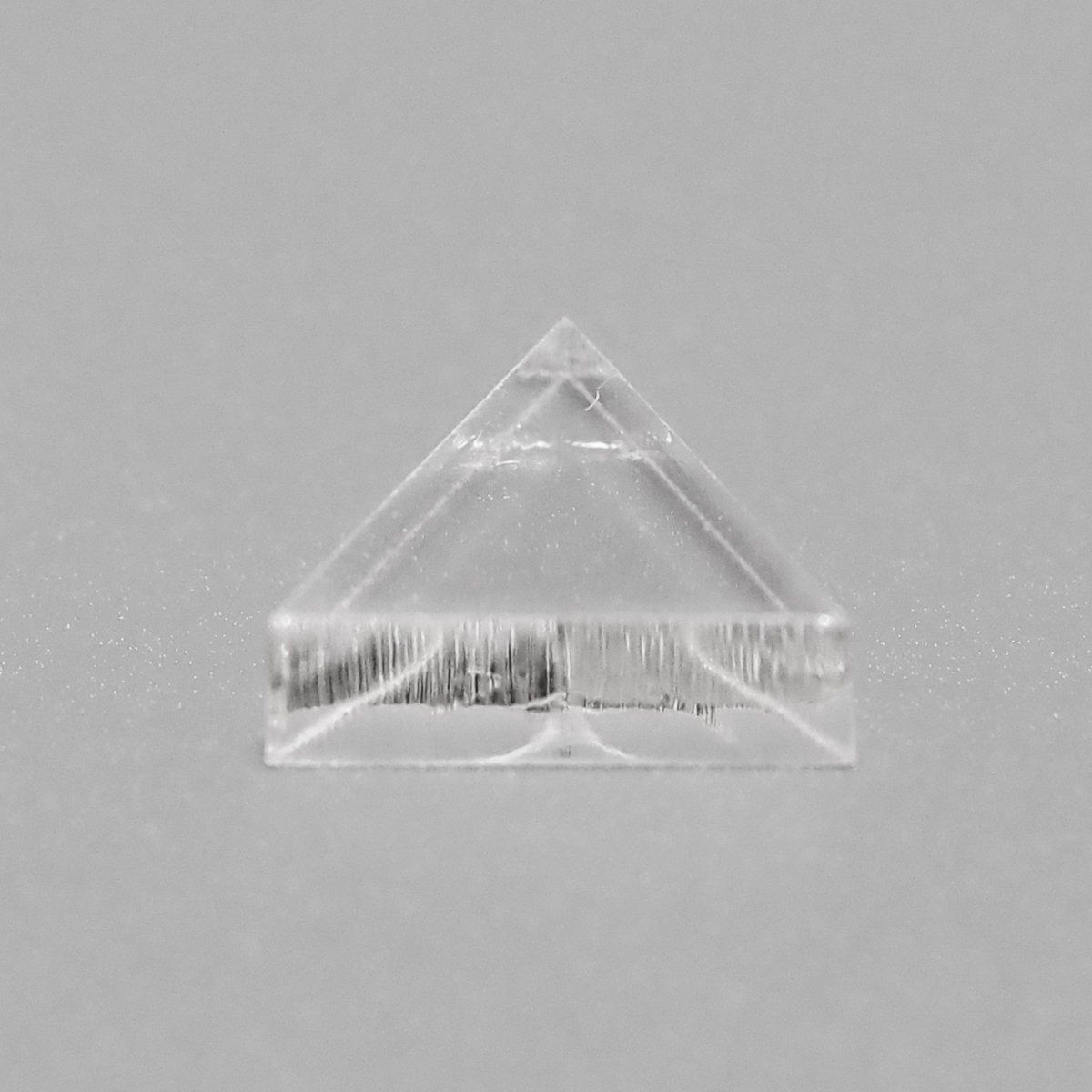 透明 アクリル 3mm厚 正三角形 1辺 1cm 20個セット - メルカリ