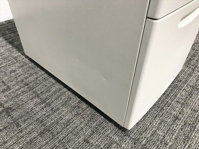 オカムラ ライトスモーク