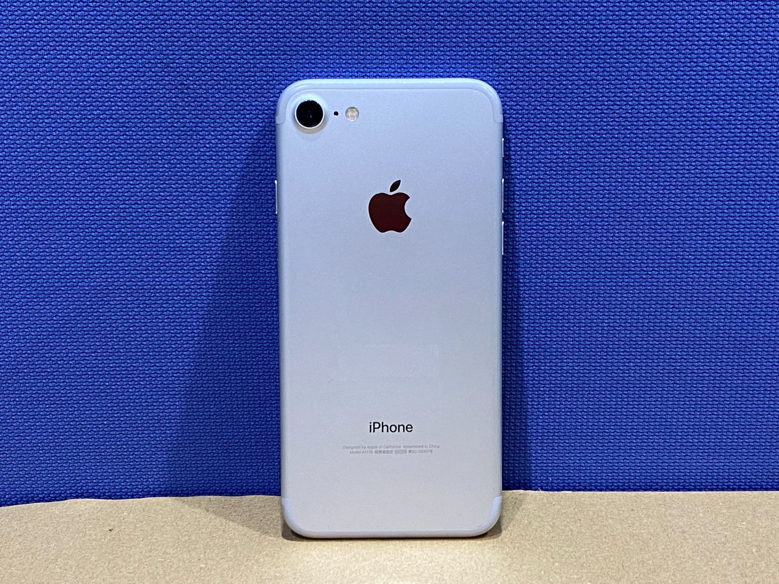 iPhone 7 Silver 32 GB 2台セット 92、181 - スマートフォン本体