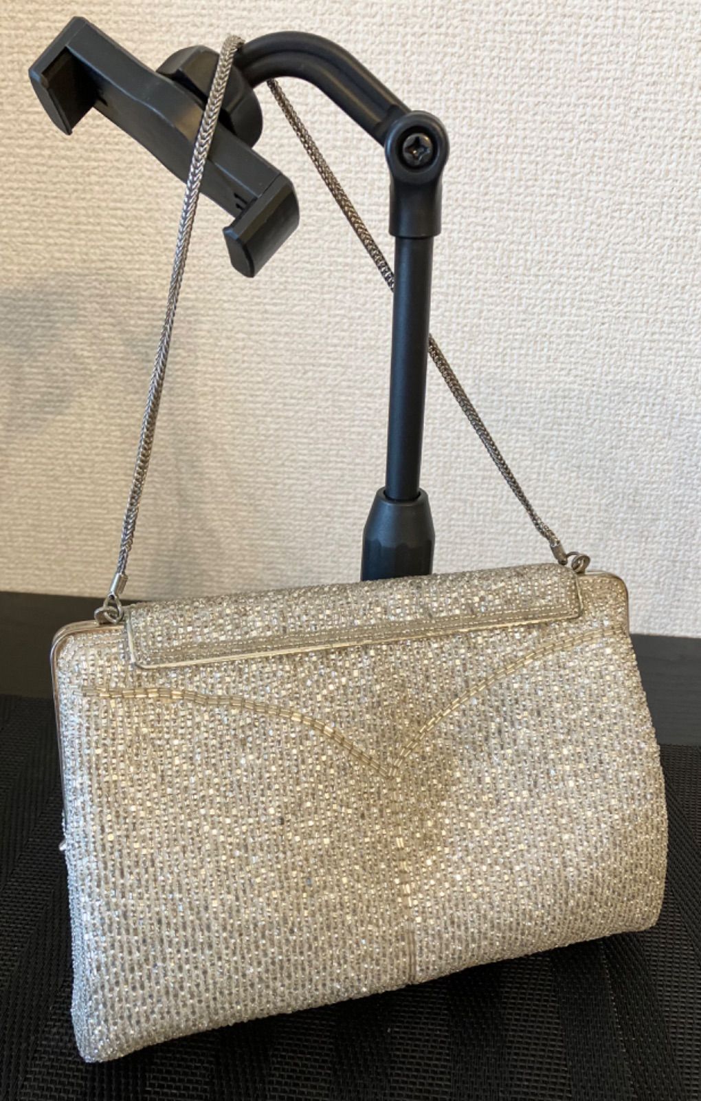 ❤️ヴィンテージ　ビーズバッグ　昭和レトロ　総ビーズ　花柄　ブーケ　パーティバッグ アンティーク花柄 総ビーズ刺繍クラッチバッグ 昭和レトロ 【総