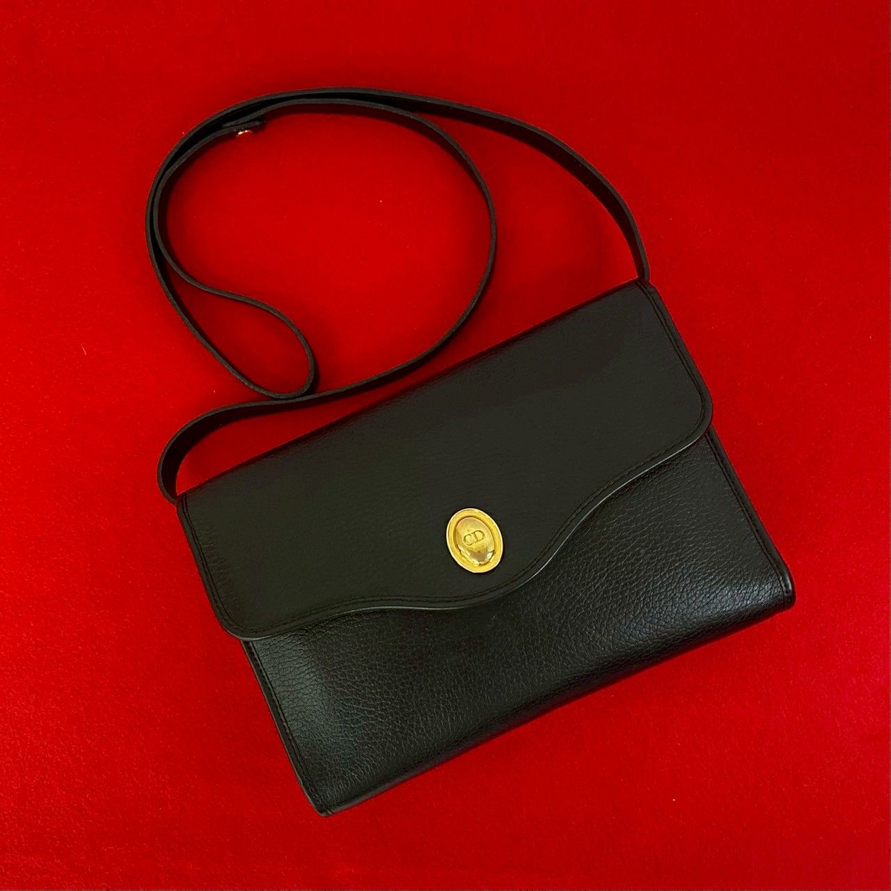 クリスチャンディオール　レザー　CD ショルダーバッグ　ロゴ　ヴィンテージ Christian Dior クリスチャンディオール ヴィンテージ