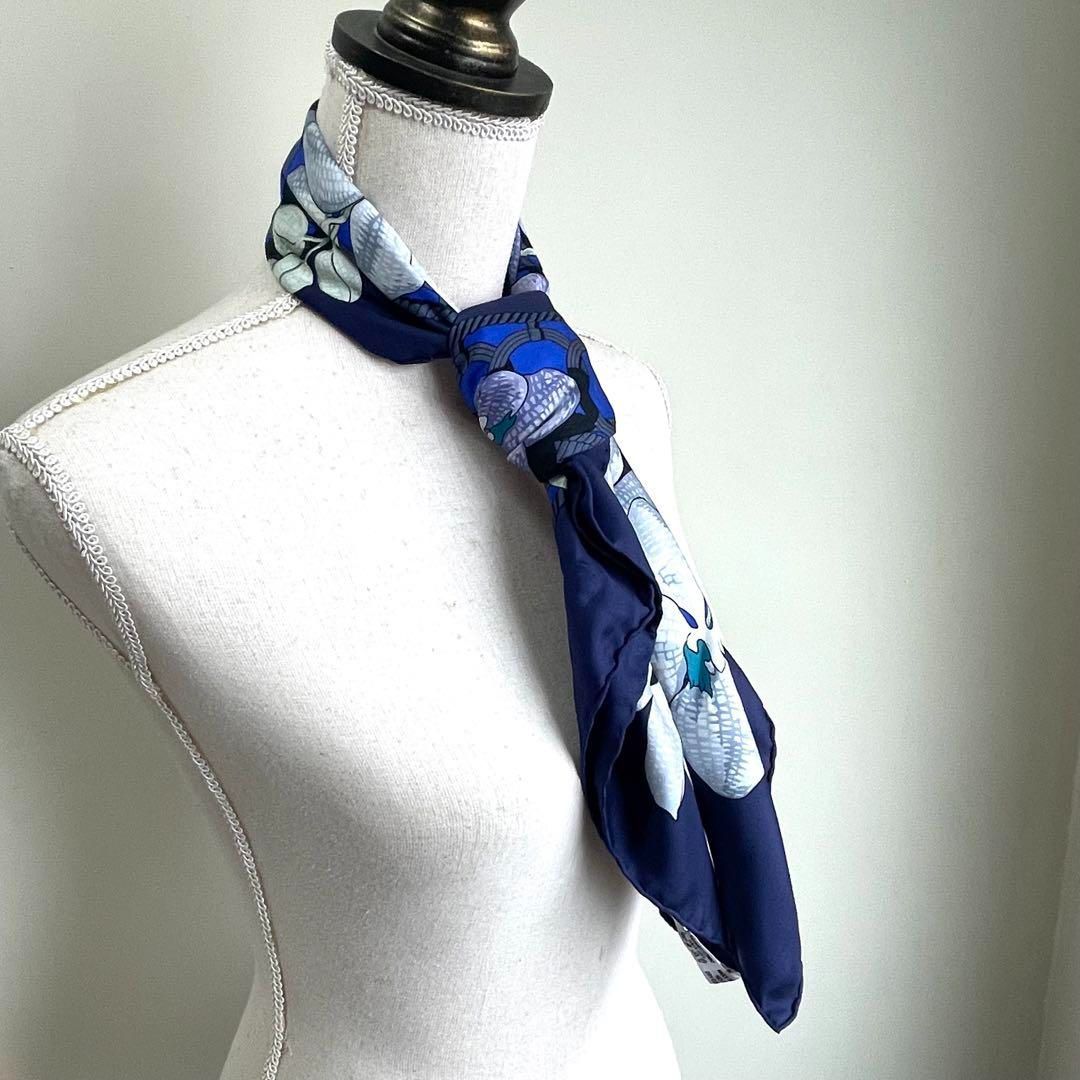 エルメス カレ90 SOUVENIRS D'ASIE アジアの思い出 FJ240 - メルカリ