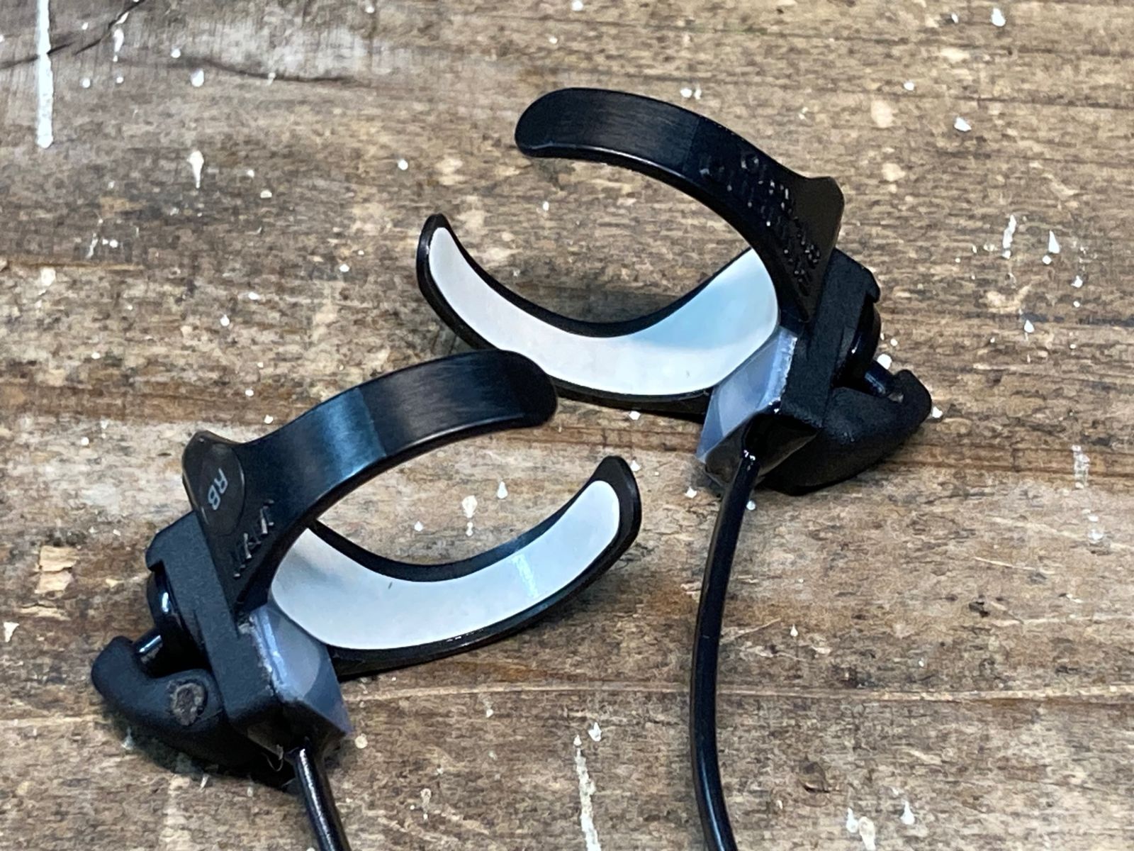 Shimano Di2 SW-R610 スプリントスイッチ