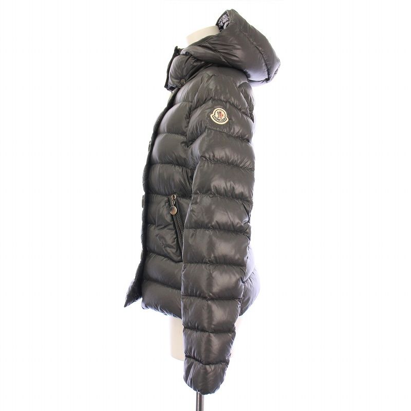 モンクレール MONCLER