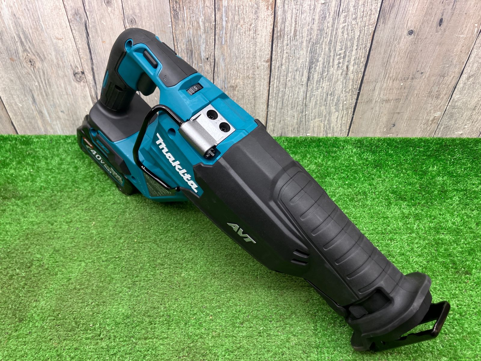 送料無料！【未使用品】◇makita マキタ 充電式レシプロソー 40Vmax 2.5Ah JR002GRDX フルセット  [純正バッテリ×2本・充電器・ケース付]◇アクトツール富山店◇SC