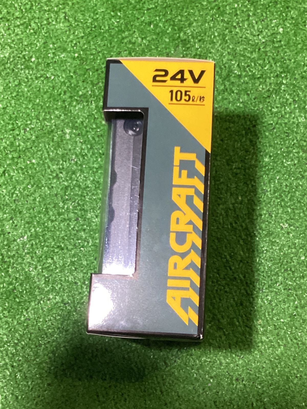 24V