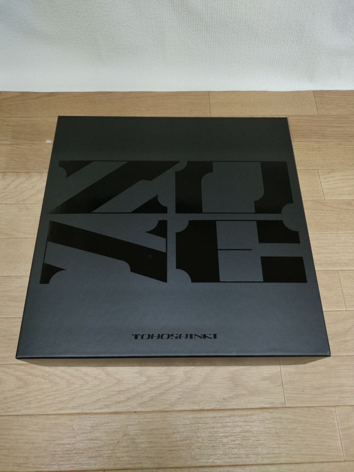 東方神起 ZONE Blu-ray付 初回生産 20 th豪華盤 IQ 06 A S