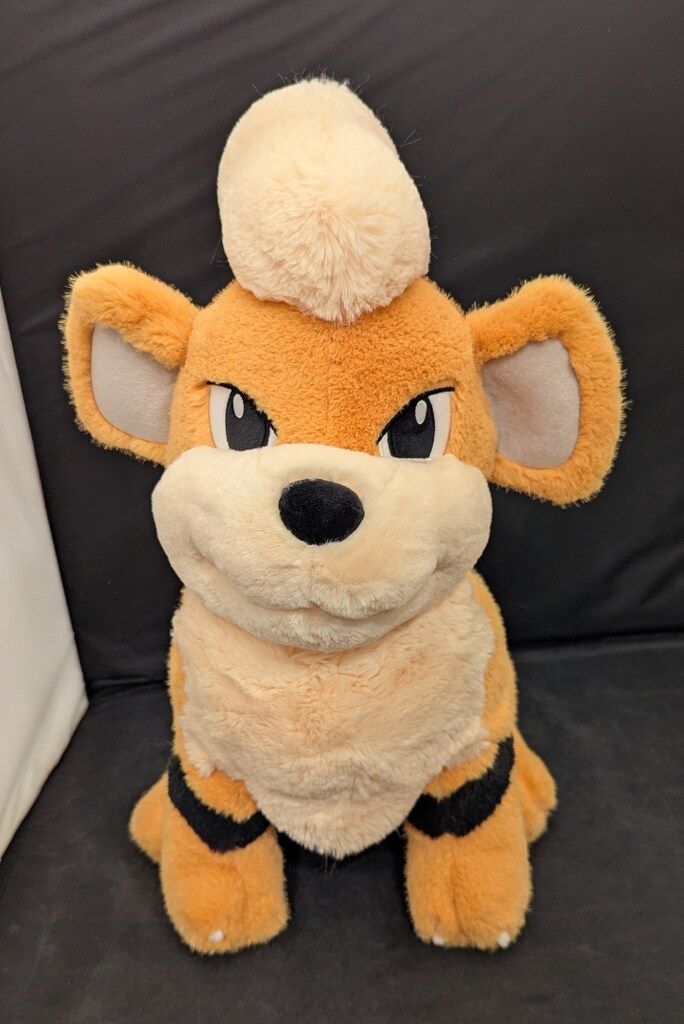 ポケットモンスター おすわり ぬいぐるみ ガーディ ポケモンセンター