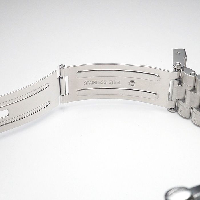 【未使用】BULOVA オーシャノグラファー “デビルダイバー” 98B320 楽天市場】◇ミウラ◇ブローバ Bulova アーカイブシリーズ オーシャノ