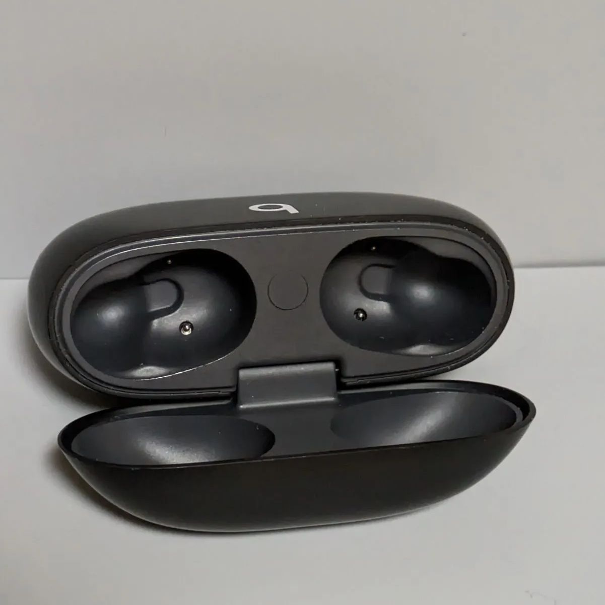 Beats Studio Buds ワイヤレスイヤホン 黒 充電ケース付き Beats Studio Buds + | 完全ワイヤレスイヤーバッド、ノイズ