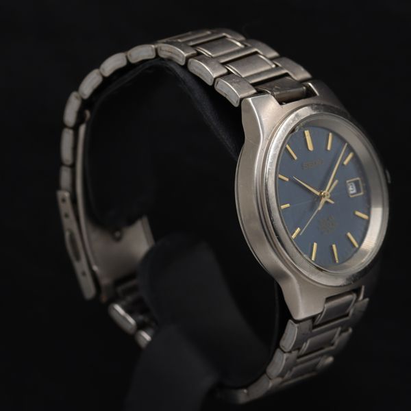 稼働 セイコー V145-0D60 チタニウム デイト ラウンド ソーラー