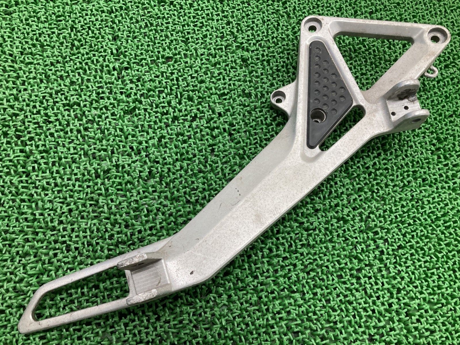 超レア 糸井嘉男選手 バッ手 リストバンド