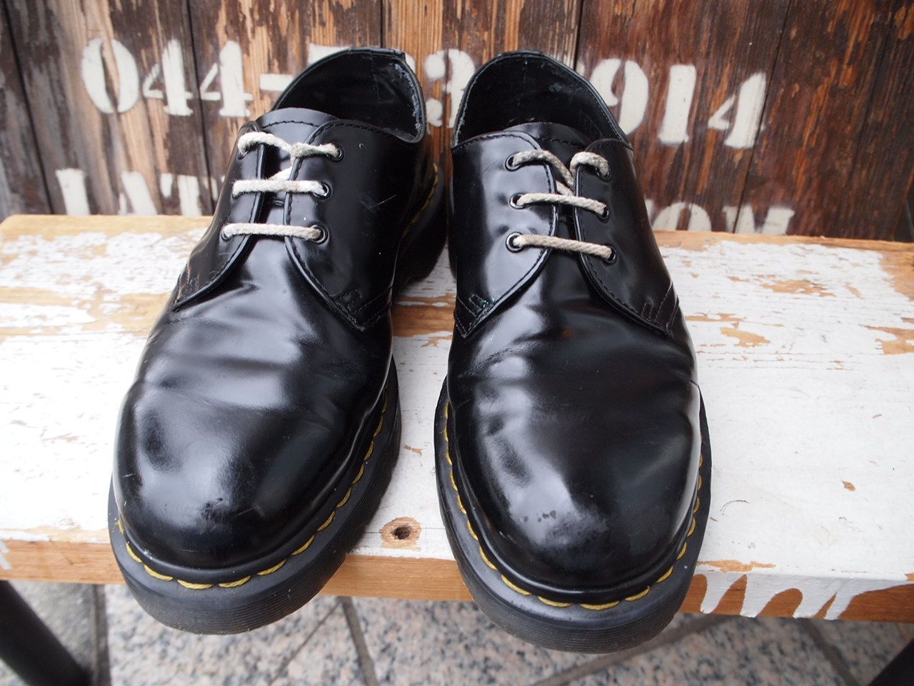 Dr.Martens ドクターマーチン3ホールスムースレザーブーツUK 9