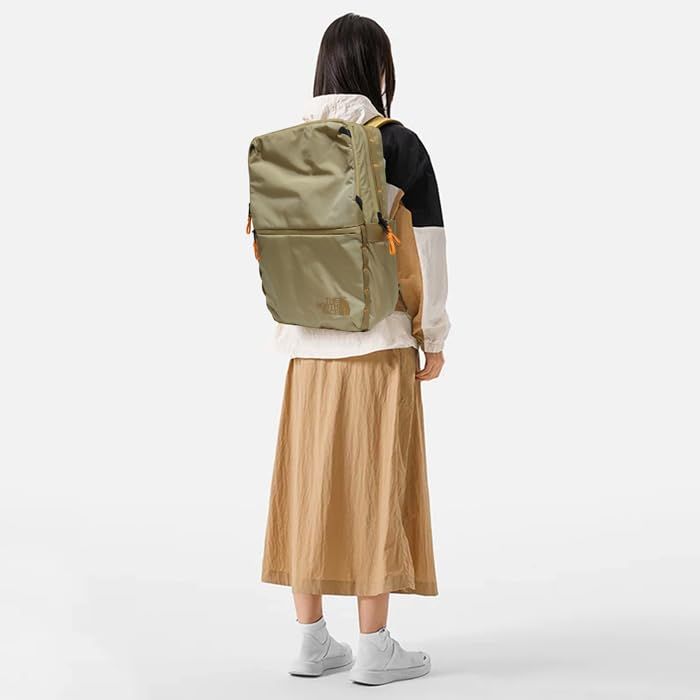 カーキストーン