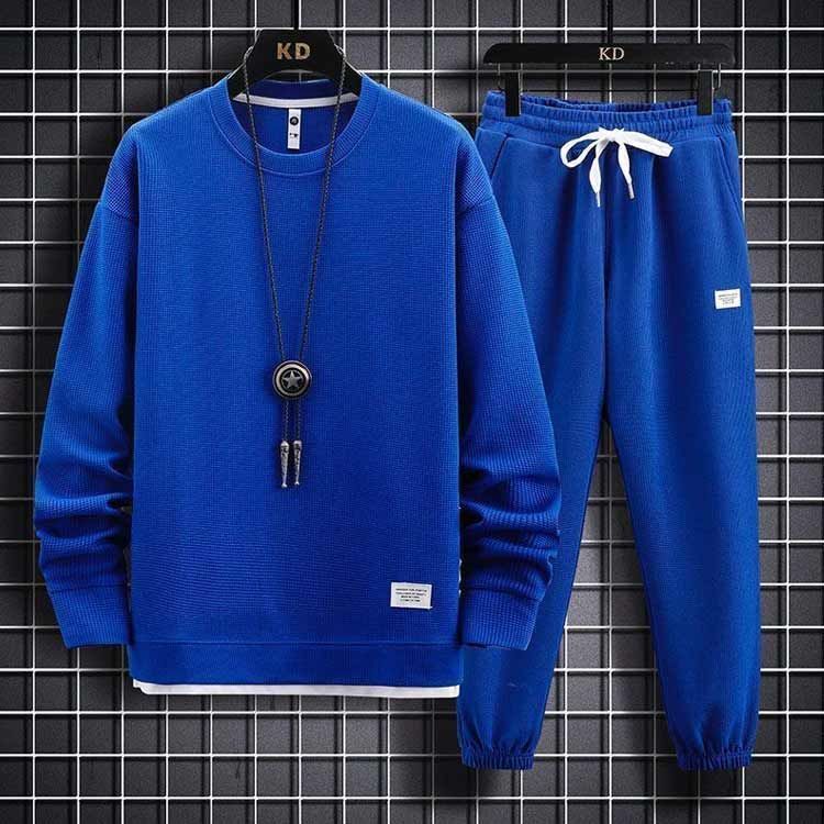 スウェットパンツ 長袖tシャツ