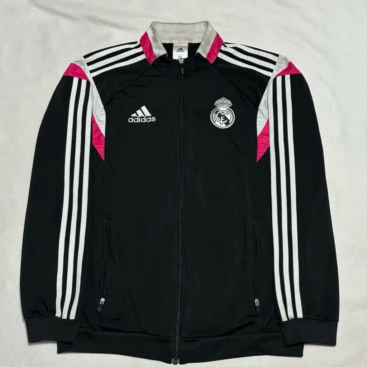 【新品未使用】adidas アディダス レアル・マドリード ジャージ グレー 送関込☆adidas Originals x レアルマドリード☆トラックトップ