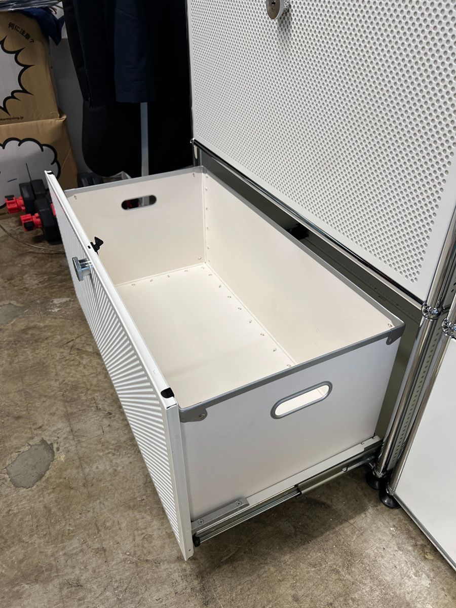 一部ドア鍵付き メッシュパネル