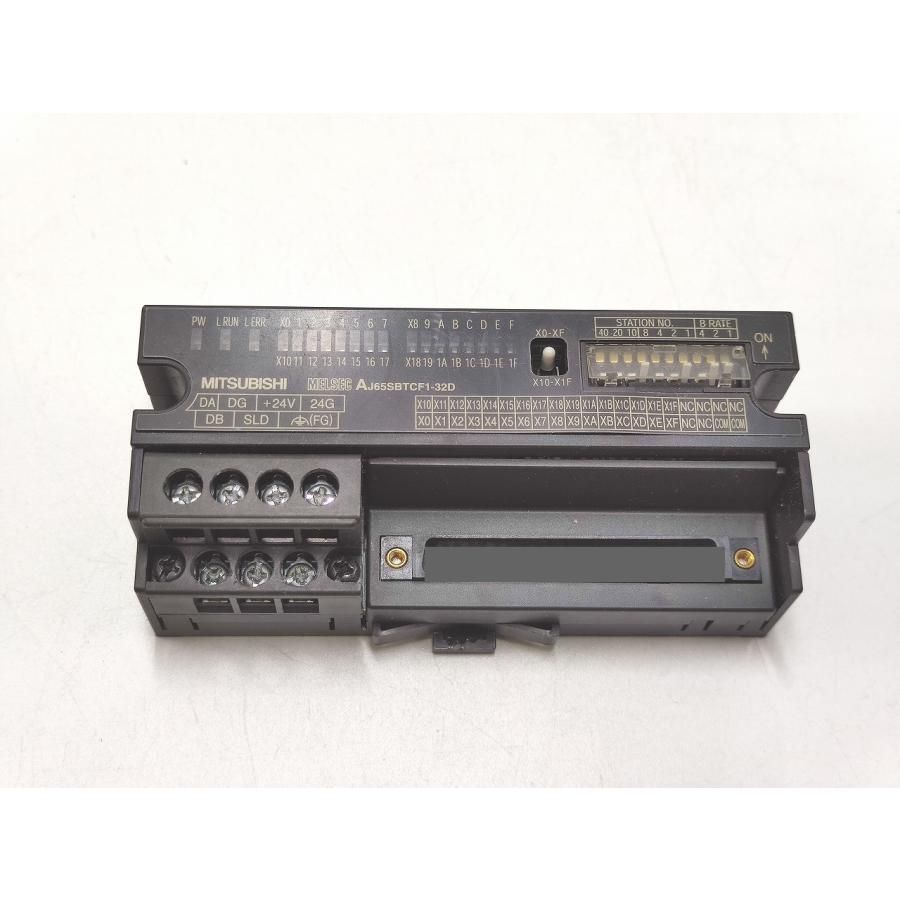 送料無料』【美品 フラダンス衣装】ホワイト パウスカート レッド