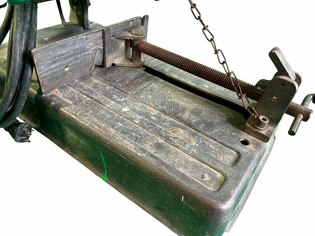 105349
