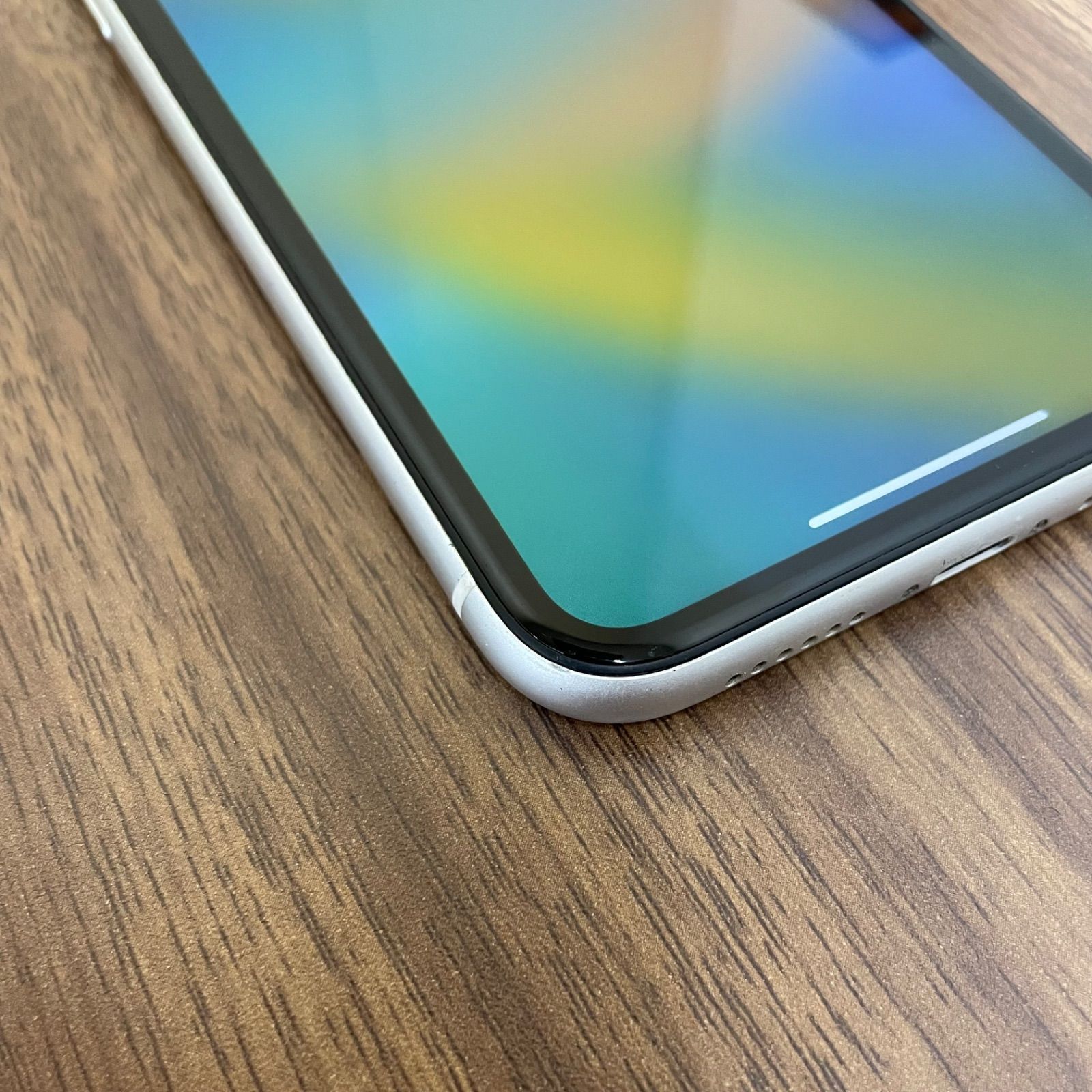 iPhone XR 64GB ホワイト simロックなし バッテリー86% Amazon | 【整備済み品】 Apple iPhone XR 64GB ホワイト SIM