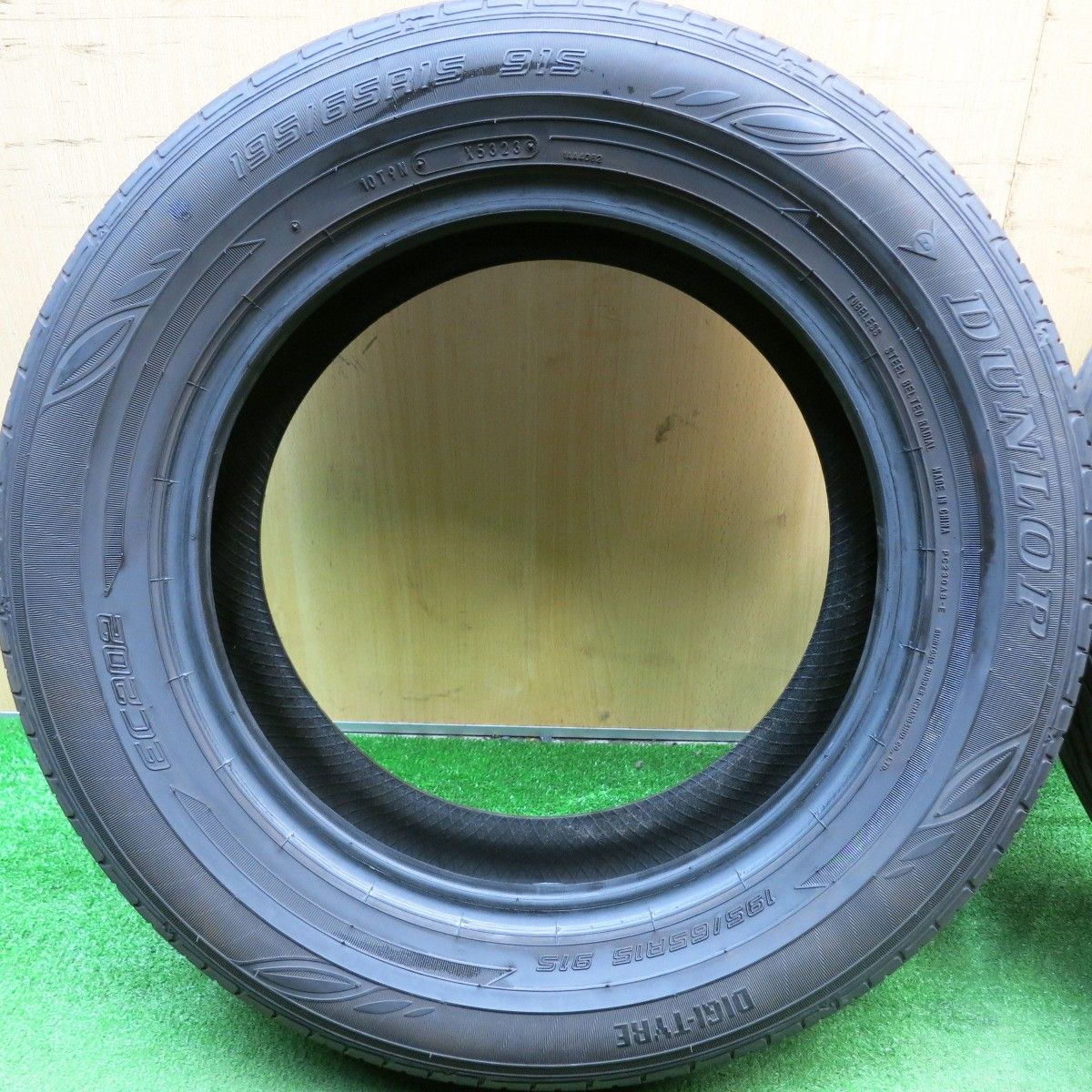 ダンロップEC202 ホイール付き195/65R15 ノア/ヴォクシー等に