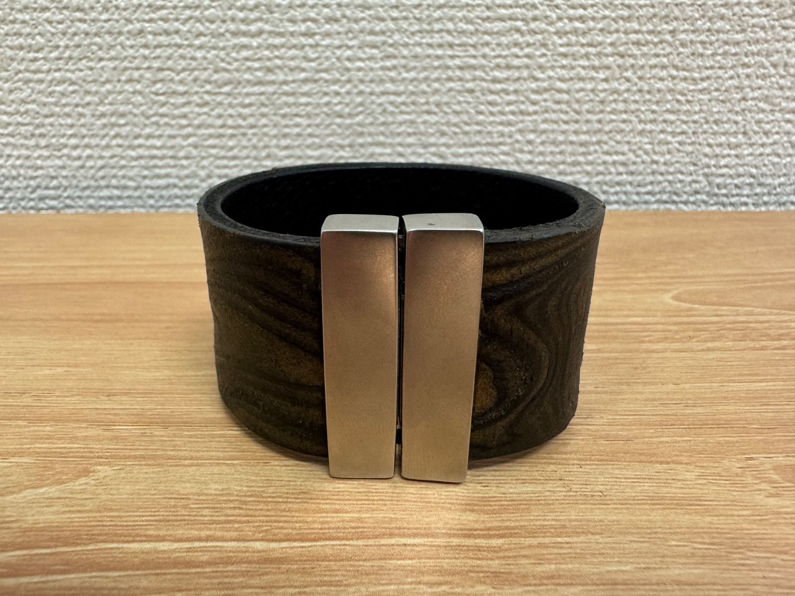 ︎ 2色セット ISAMUKATAYAMA BACK LASH レザーバングル レディースサイズ