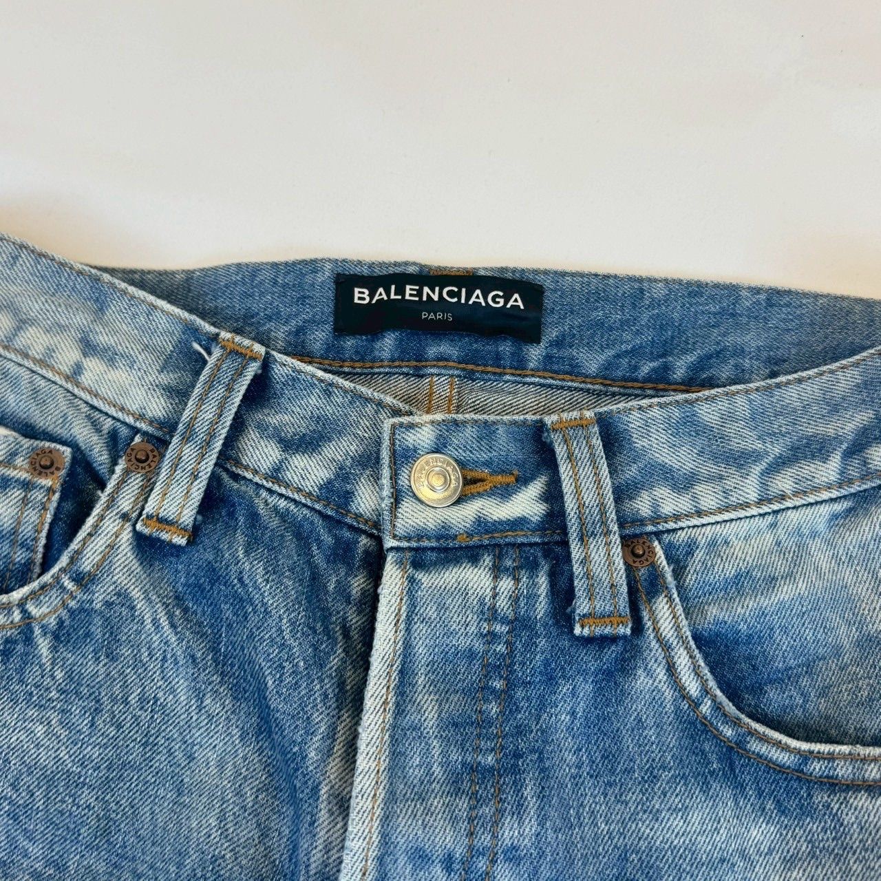 バレンシアガBALENCIAGA デニムパンツ サイズ29 - メルカリ