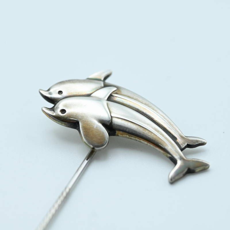 ジョージジェンセン　イルカ　ドルフィン　ブローチ　シルバー Georg Jensen - ジョージジェンセン ピンブローチ イルカ