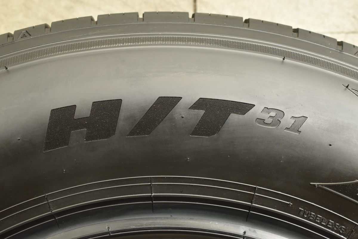 2025年製 新車外し】ダンロップ グラントレック H/T 31 265/65R18 バリ