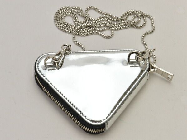 プラダ PRADA パテントレザー チェーンショルダーバッグ 1NR005