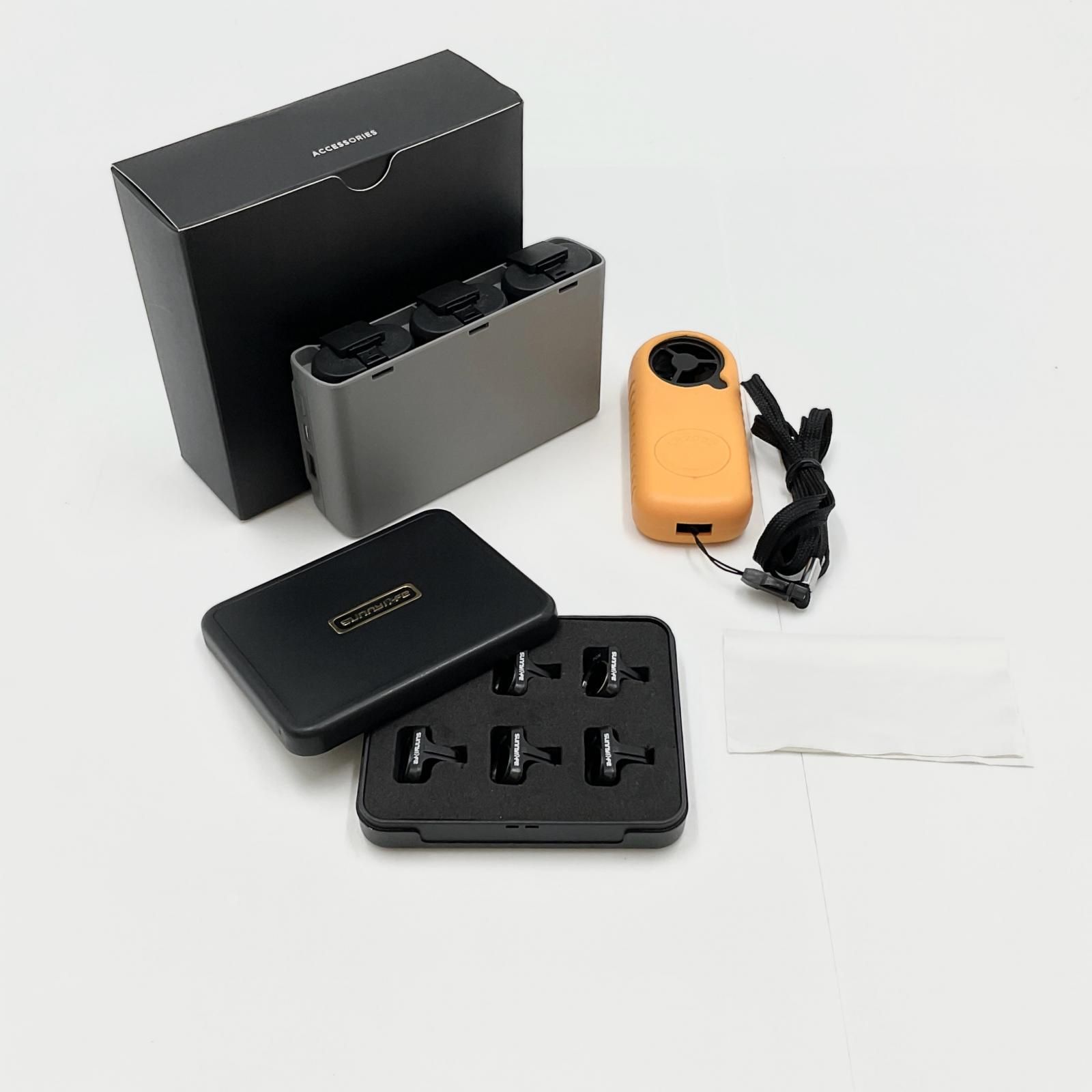 DJI Mini 2 Fly Moreコンボ  美品 DJI Mini 2 Fly More コンボ 美品 通電確認済 ドローン【最速