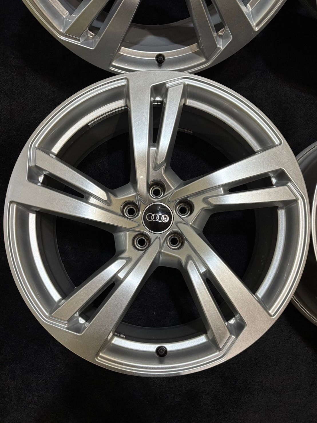 アルミホイール