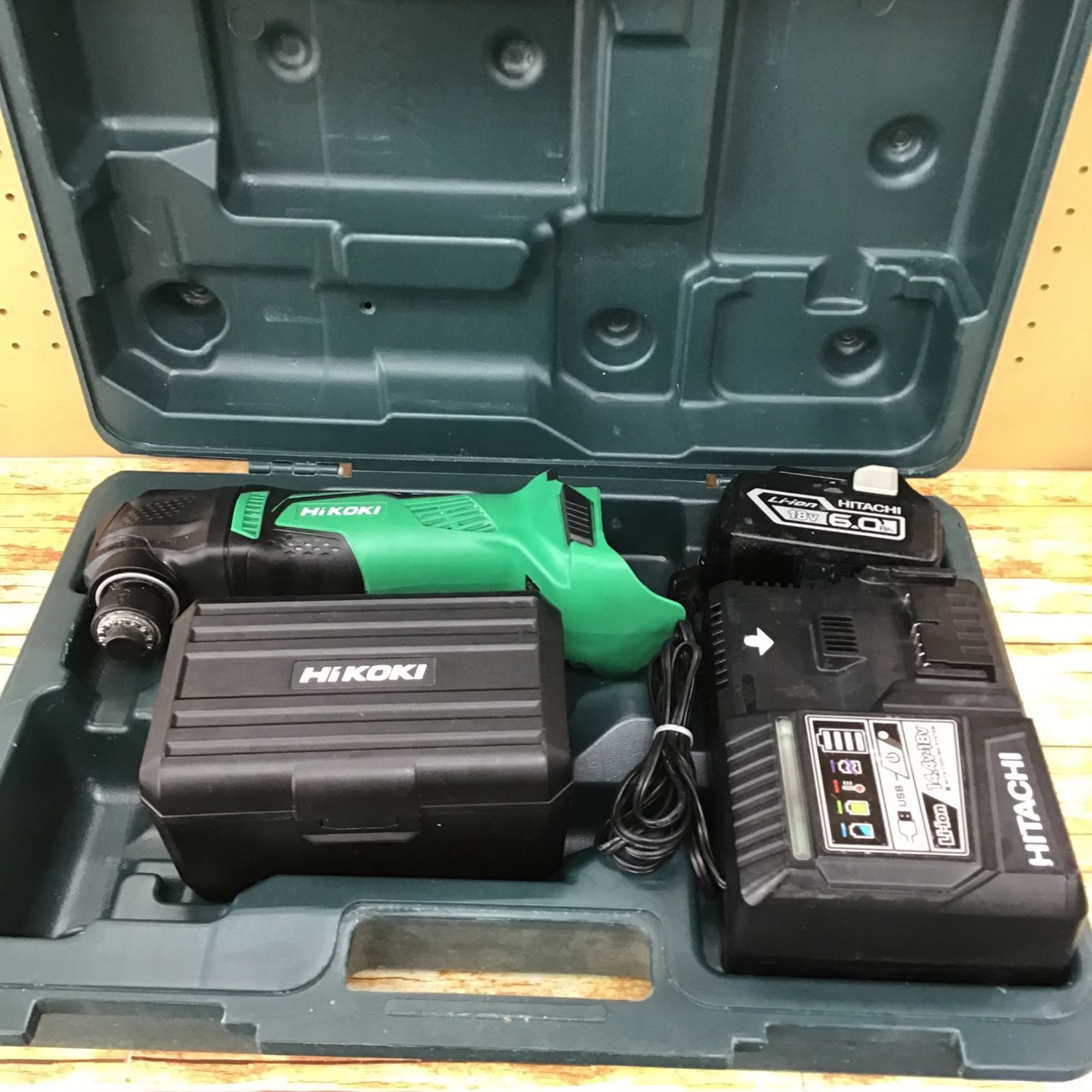 ハイコーキ(HIKOKI ※旧:日立工機) コードレスマルチツール CV18DBL(LXPK)【川崎店】