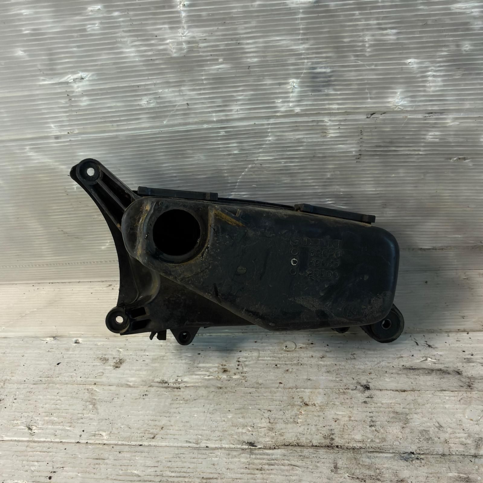 SUZUKI セピア50 CA1HA エアクリーナーボックス スズキ