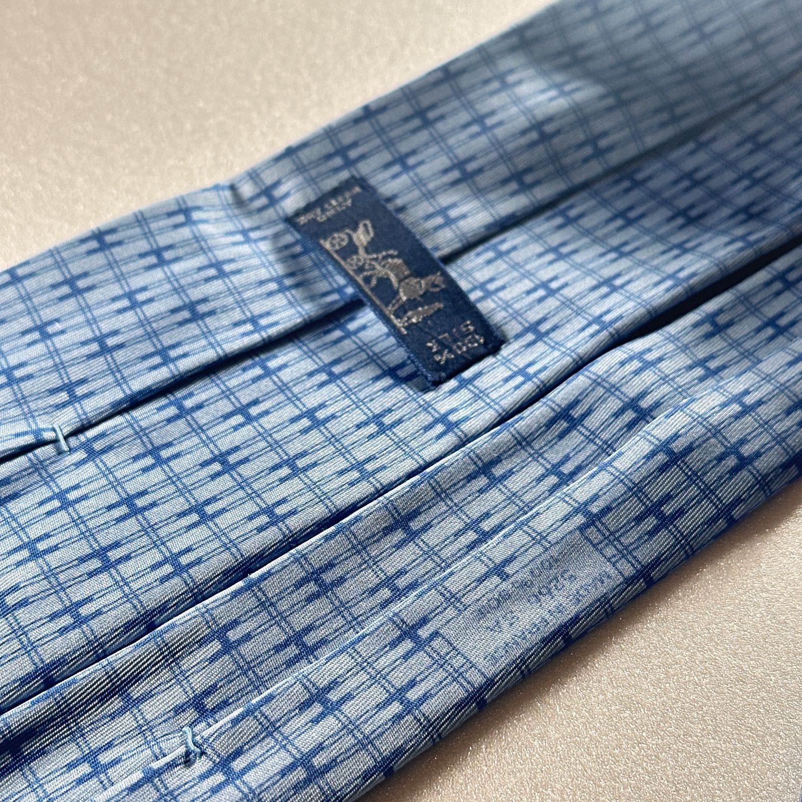 ✨良品✨HERMES エルメス　ネクタイ　チェック柄　シルク　ビジネス　ブルー 良品 エルメス HERMES H柄 格子 ロゴ シルク ネクタイ ブルー
