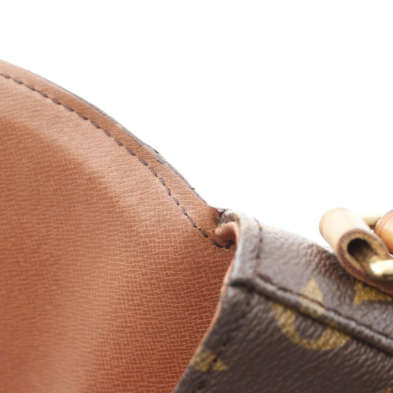 VUITTON ショルダーバッグ