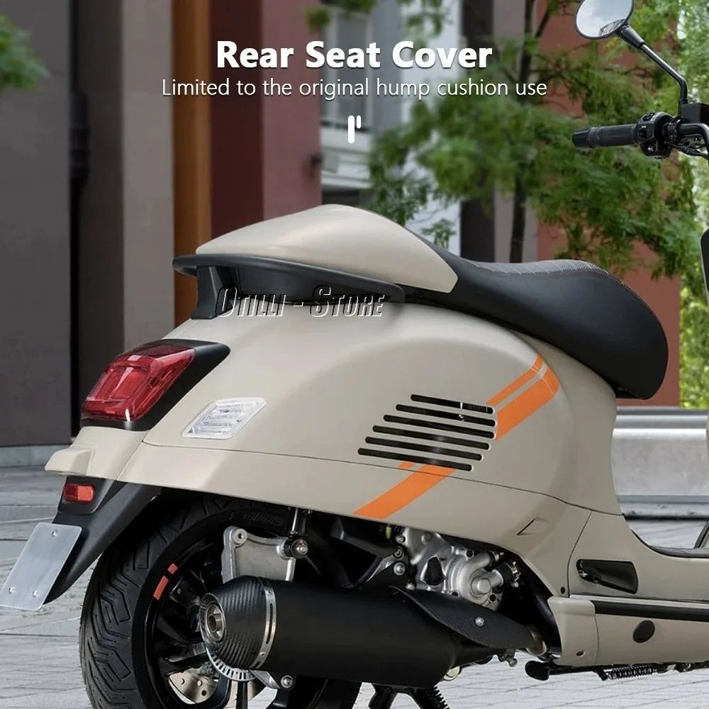 ほぼ未使用 綺麗 VESPA ベスパ GTV300 カスタムシート 送料無料 Vespa GTV300対応 シングルシートカバー リアシート