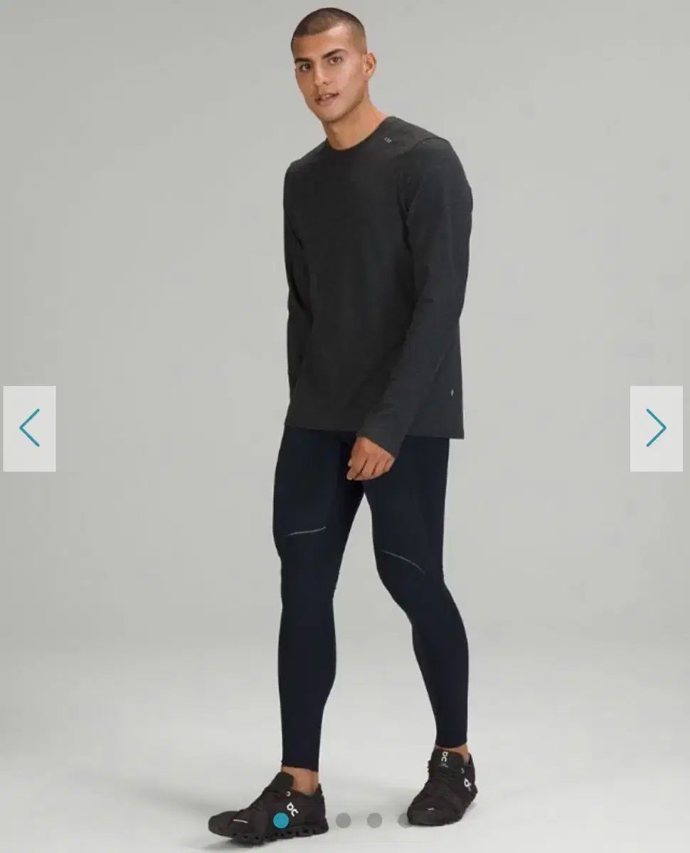 lululemon ルルレモン サージ タイツ 28 実行用 ロング タイツ