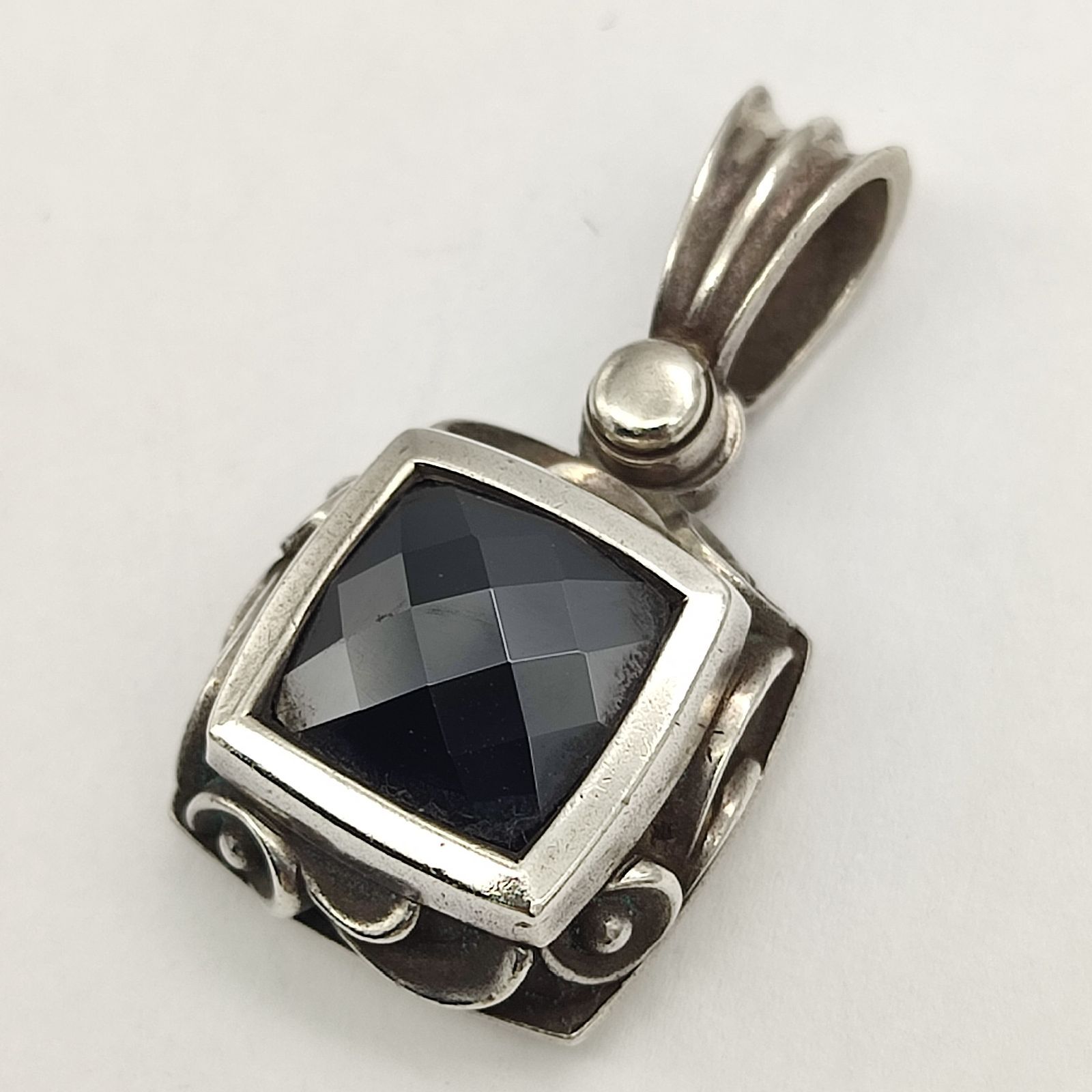 美品】AQUA FORTIS アクアフォルティス アラベスク スクエアペンダント 