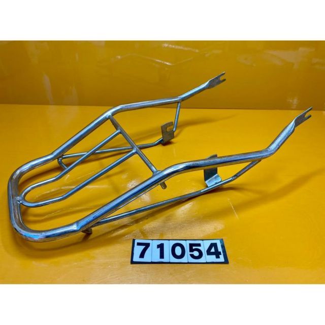 71054 YAMAHA ヤマハ DT1 DT250 DT125 RT1 リアキャリア 車種不明