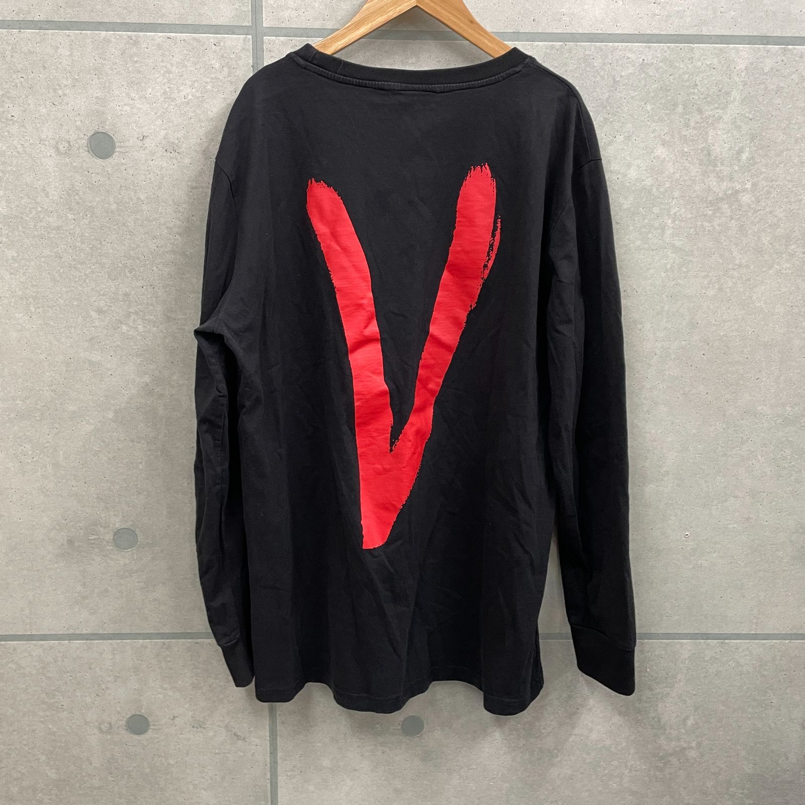 レア 希少 VLONE ヴィーローン ヴィーロン LOVEロゴ カットソー Vロゴ 