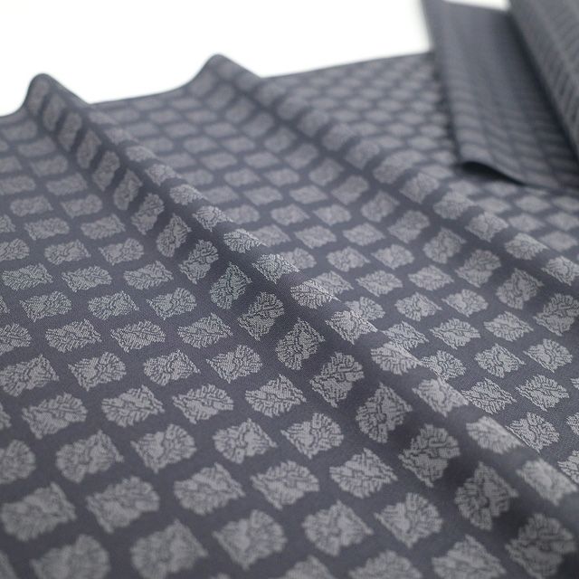 新古品】 御召 着物 着尺 反物 正絹 京都 西陣 お召 先染め 織り