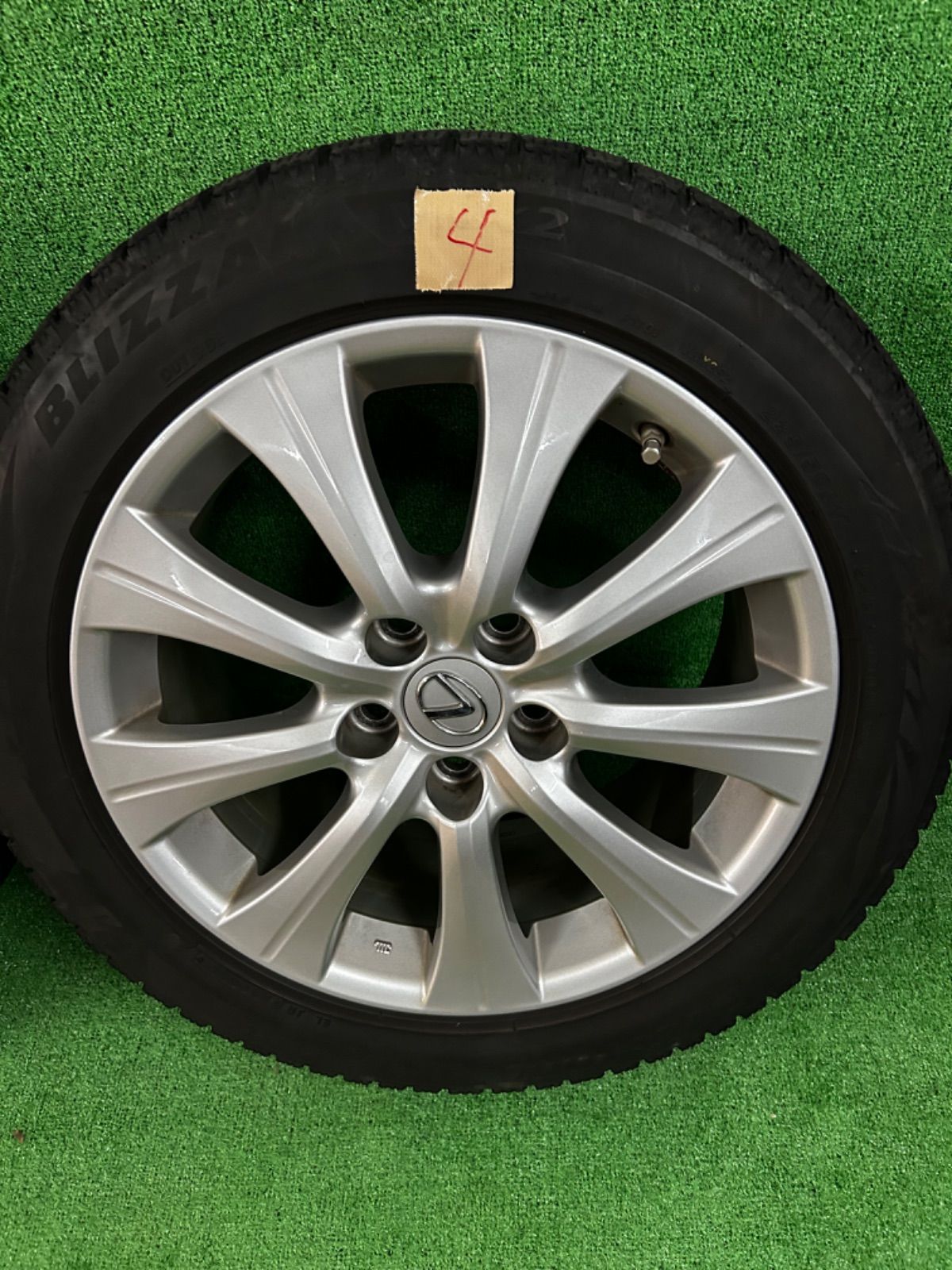 レクサスGS300H スタッドレスタイヤ アルミホイール 4本セット