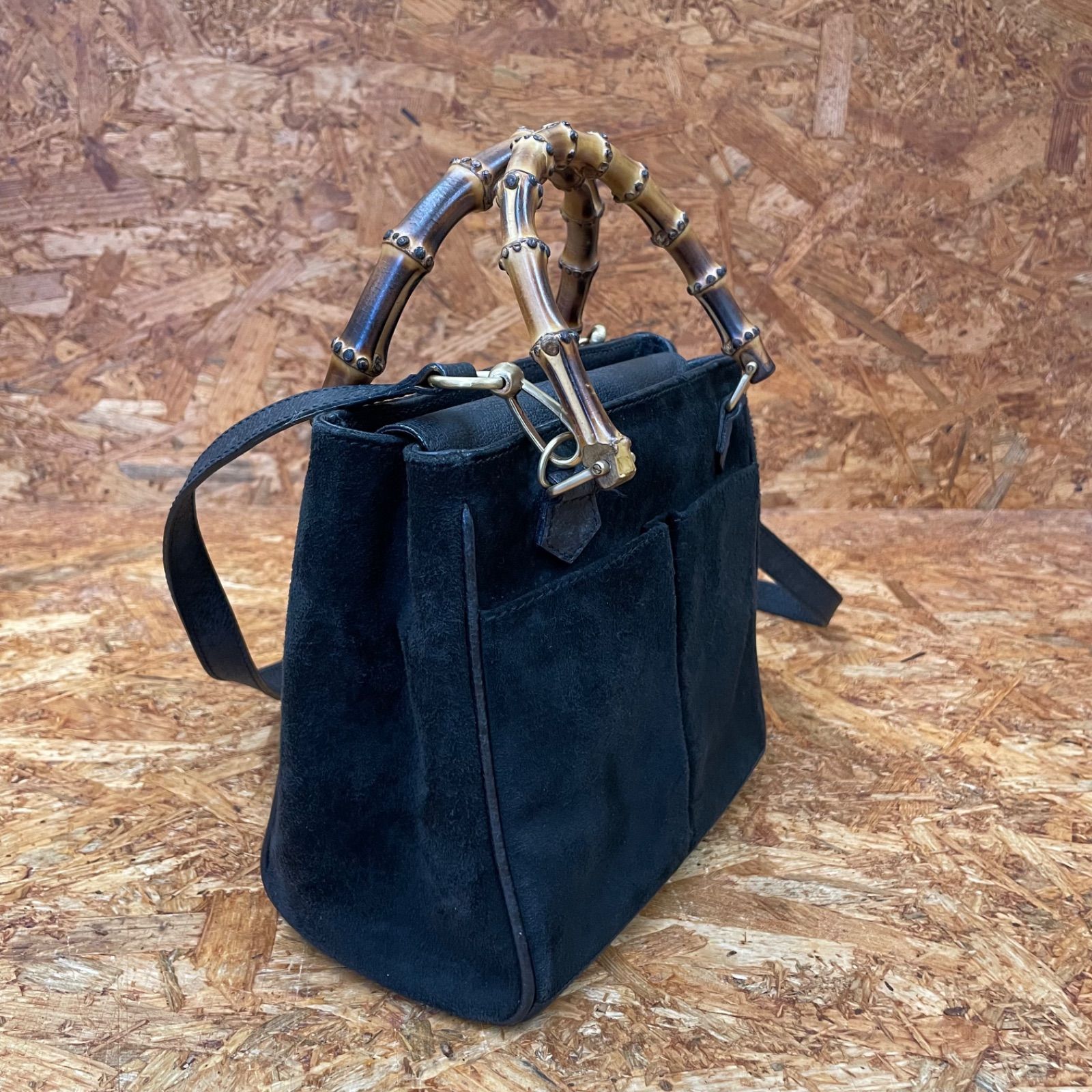 美品　GUCCI　バンブー　 スエード　2WAY　ハンドバッグ 　ショルダー GUCCI グッチ バンブー 2way ショルダーバッグ ハンドバッグ