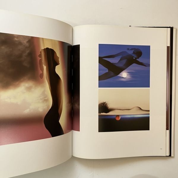 サム・ハスキンス写真集 Sam Haskins : fashion etcetera 発行