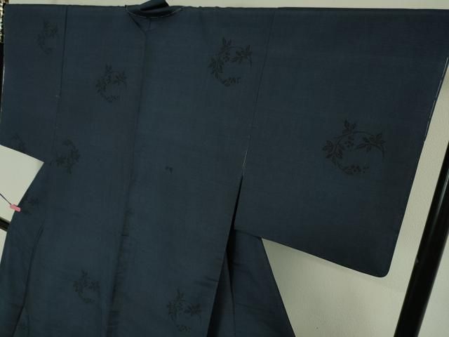 平和屋本店□極上 本場大島紬 200亀甲 南天枝葉丸文 ゑり善扱い 逸品